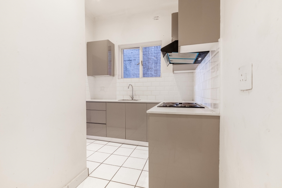 1 Bedroom Property for Sale in Cape Town City Centre Western Cape